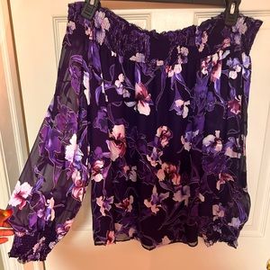 Beautiful WHBM off shoulder blouse